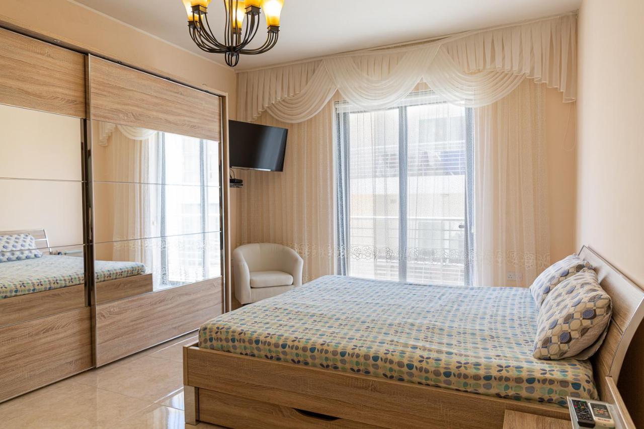 Beautiful Sea View Apartment Sliema Dış mekan fotoğraf